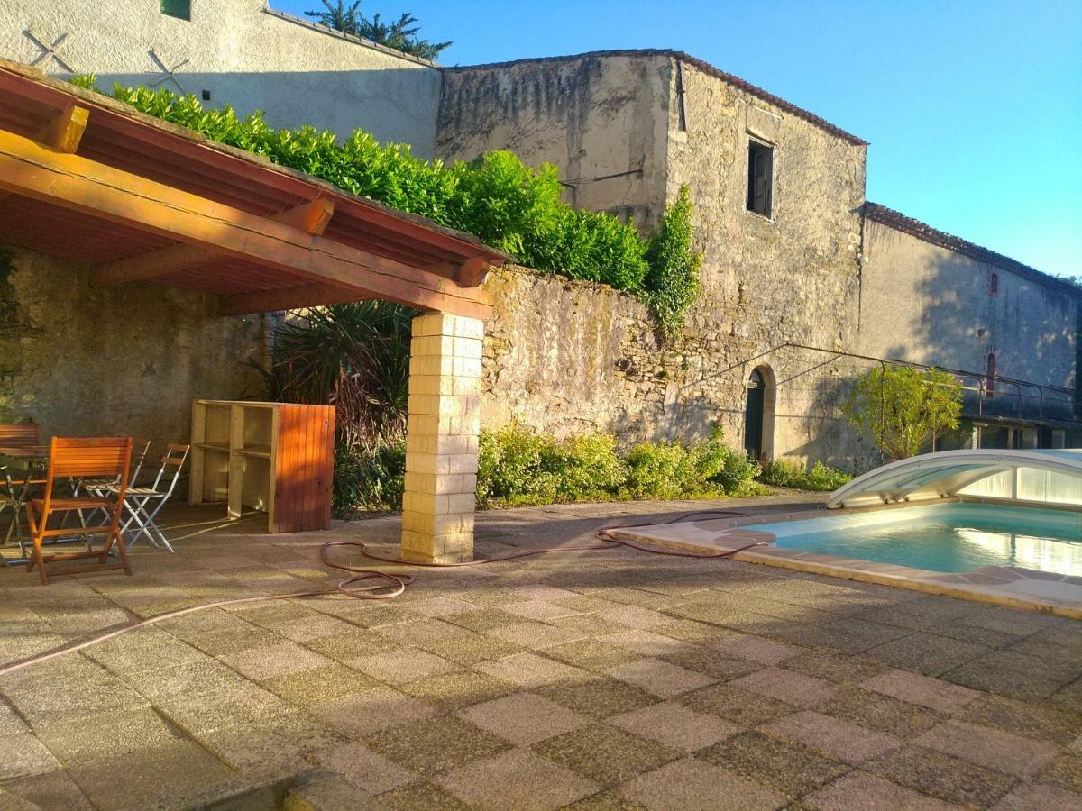 Villa Grès Vaillant à Saint-Polycarpe Extérieur photo